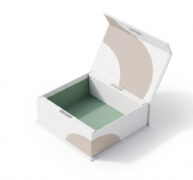 Flip Top Boxes with Magnetic Closure